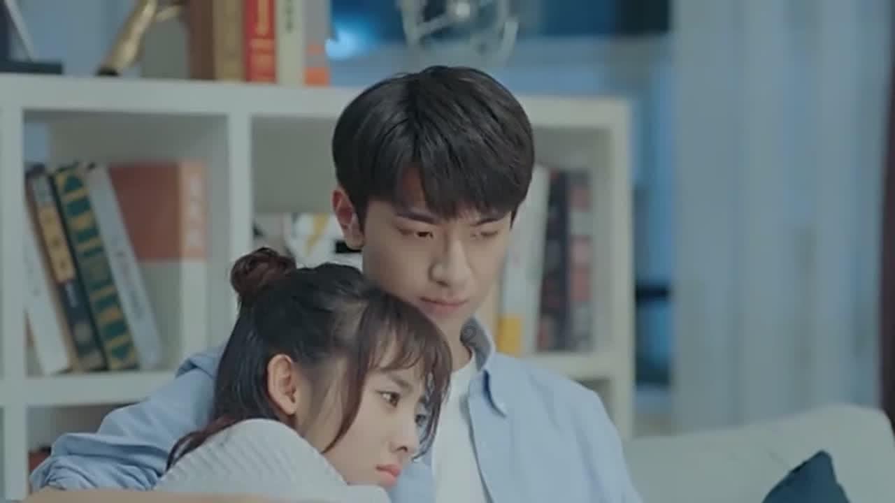 武汉95后人大毕业生当房产中介8个月业绩破百万，她为何做出这样的抉择？游戏画面